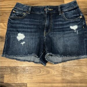 Women’s Maurice’s high rise Jean shirts
